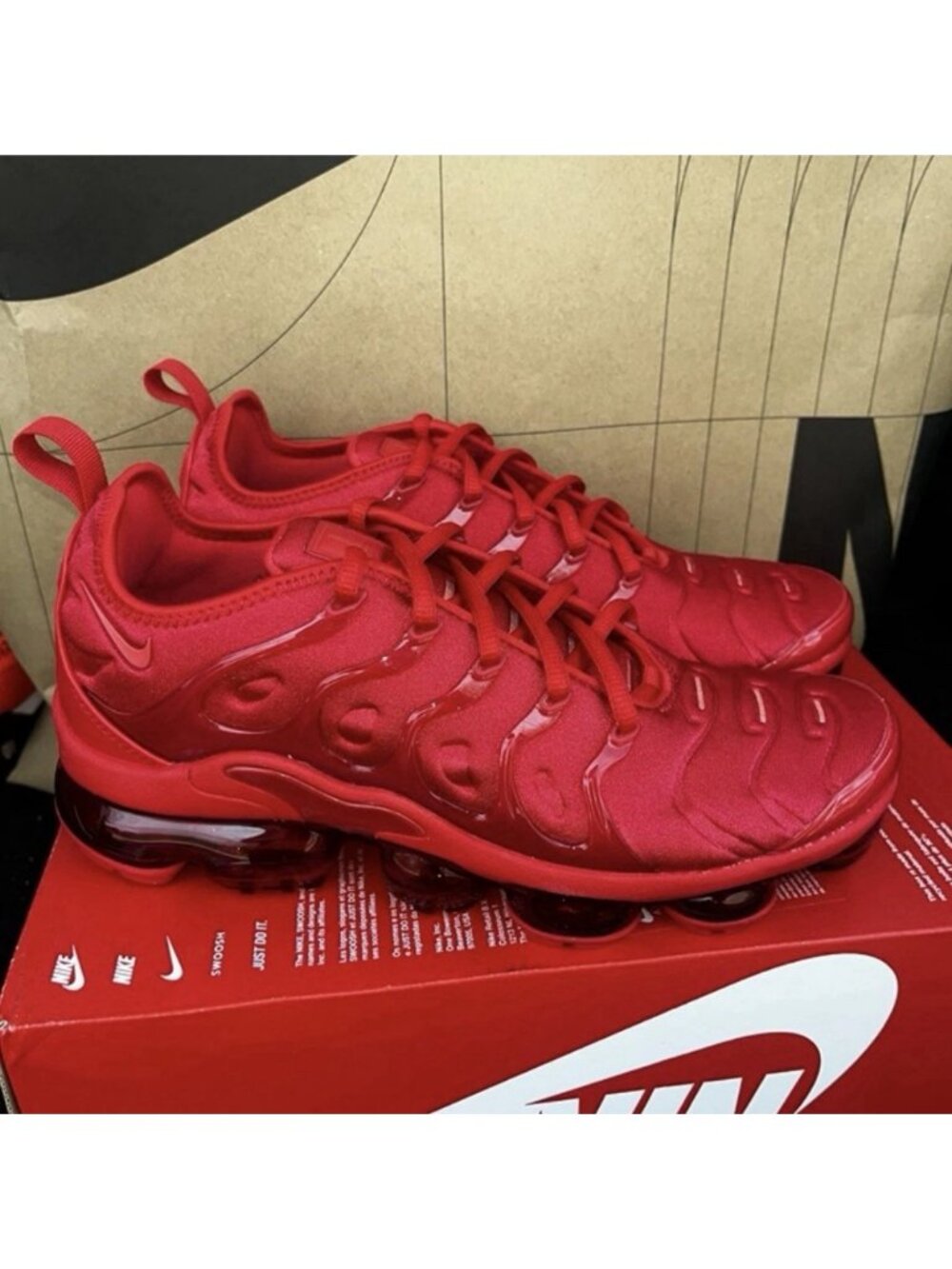 NEW Nike Air VaporMax Plus Triple Red CW6973-600 University Red Size 10.5